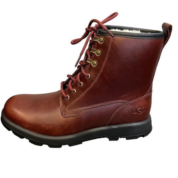NWOT UGG(r) Kirkson Waterproof Boot in Cordovan Leather (9) - Picture 4 of 15